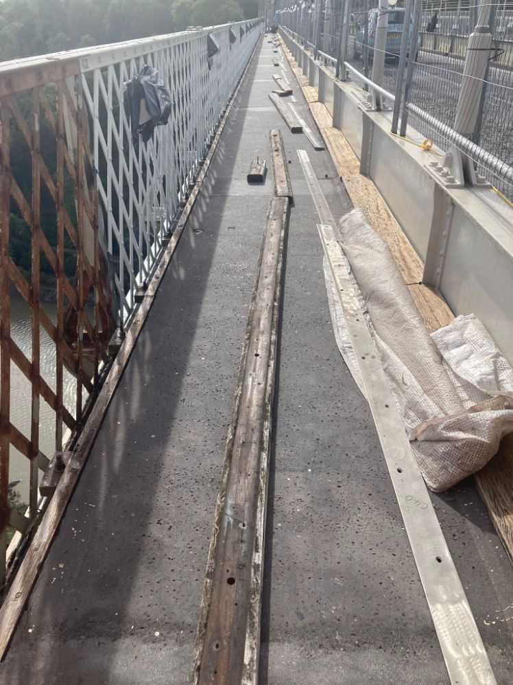 old handrail removed